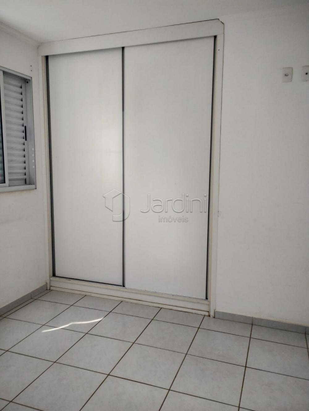 Apartamento a Venda no Edifício Guatambu
