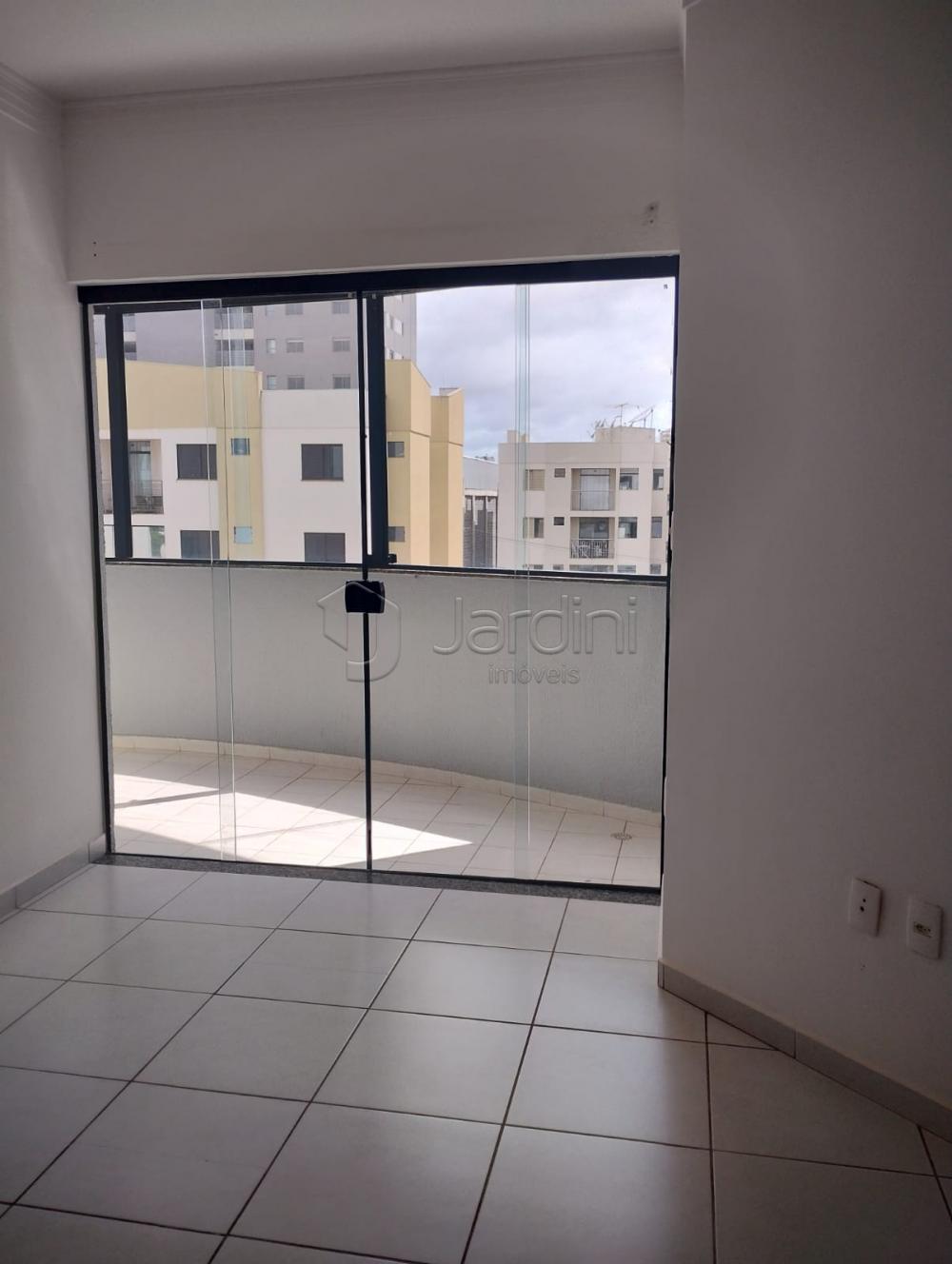 Apartamento a Venda no Edifício Guatambu