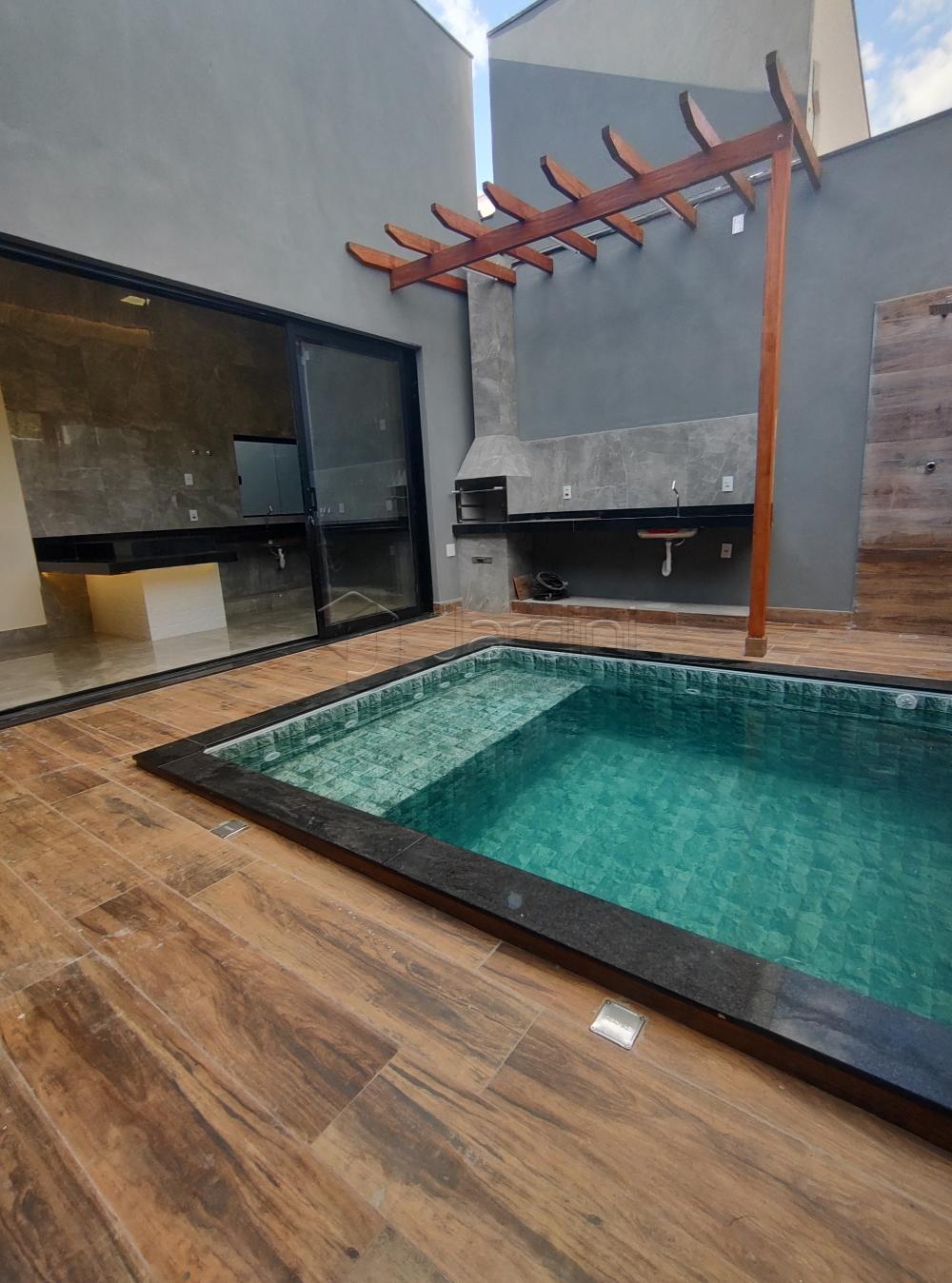Casa Residencial a Venda no Polo Clube