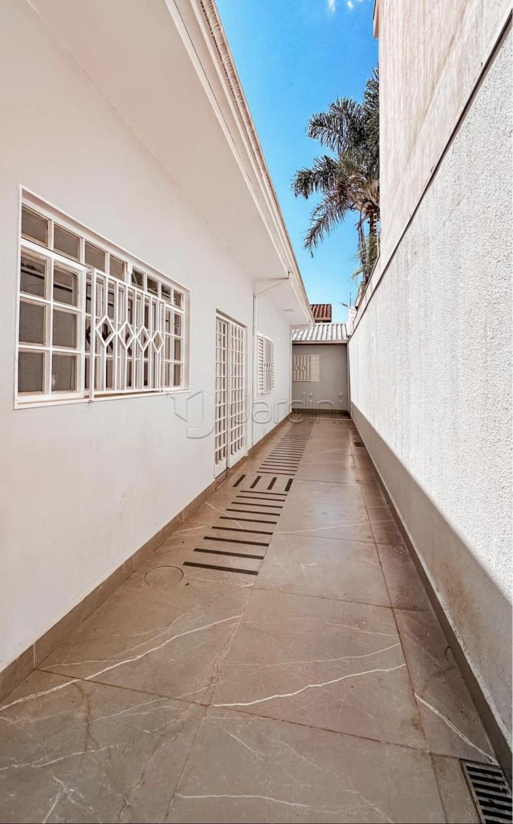 Casa Residencial a Venda no São José