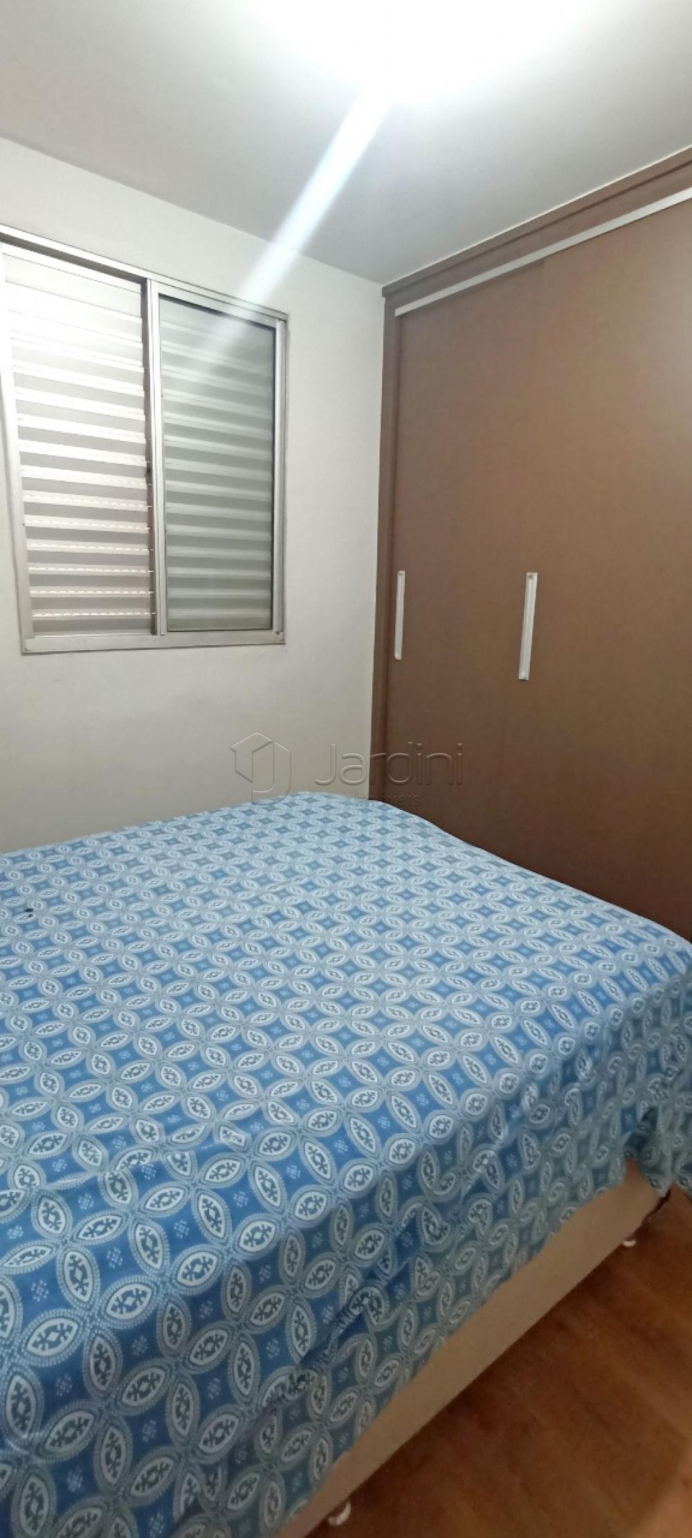 Apartamento a Venda no Condomínio Festeggiare
