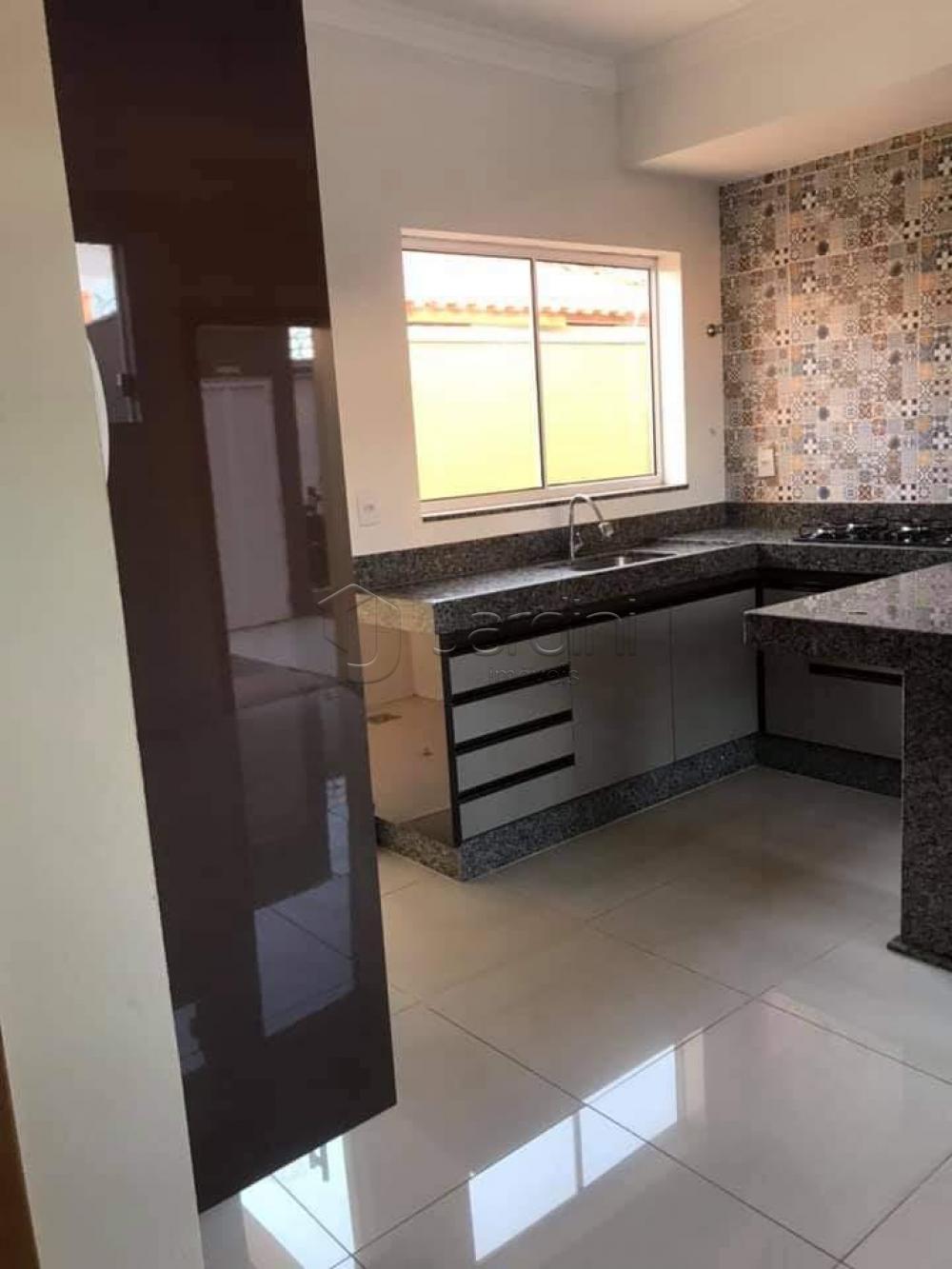 Apartamento a Venda no Parque das Esmeraldas