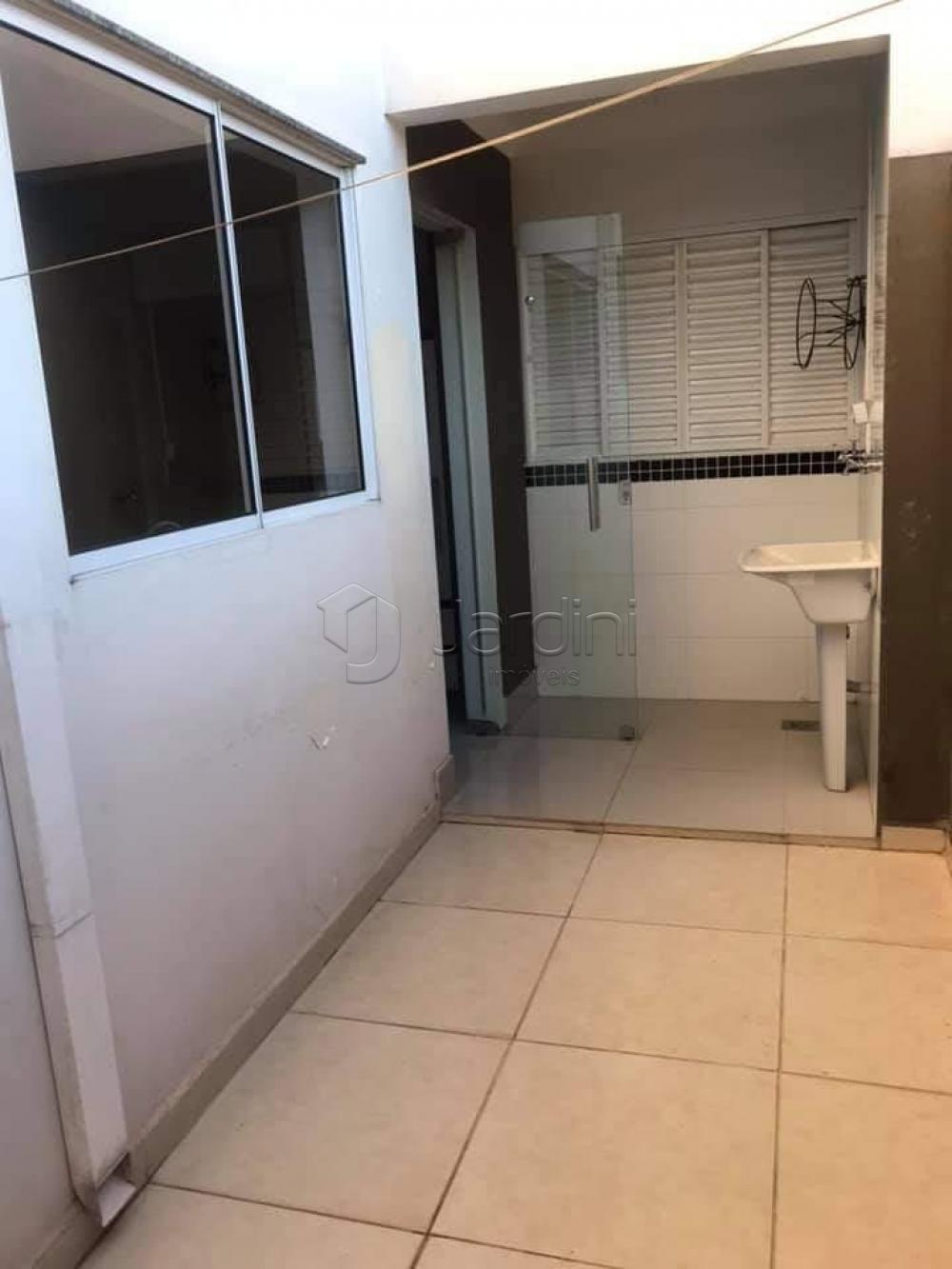 Apartamento a Venda no Parque das Esmeraldas